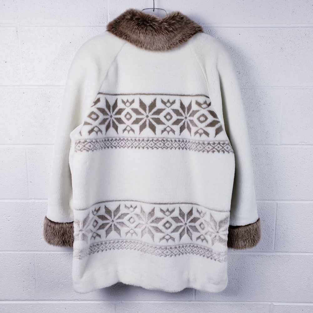 SM2 Faux Fur Penny‎ Lane Style Coat White Brown Nordic Print Women's Size Large - Picture 2 of 10